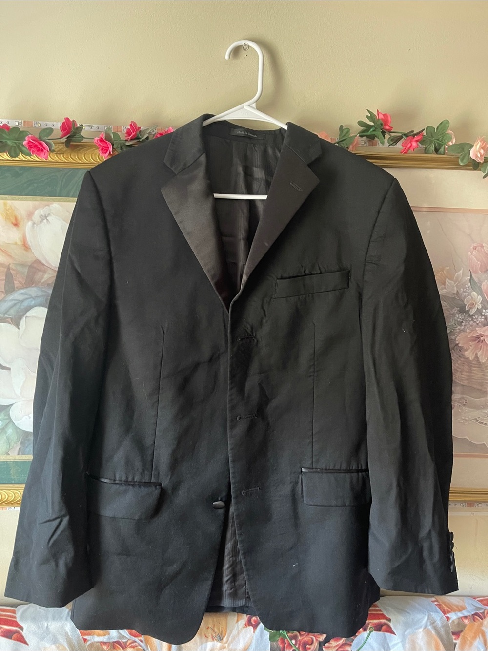 Calvin Klein Black Men's Tuxedo Jacket with Satin Lapel